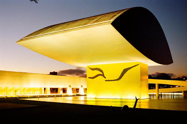 Museum Oscara Niemeyera