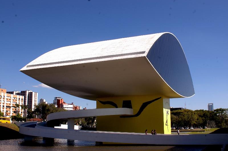 Museum Oscara Niemeyera